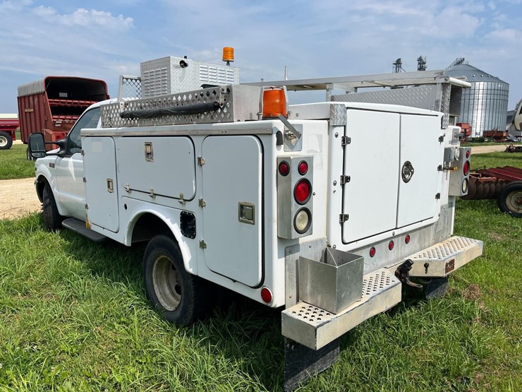 2001-ford-f350-image-10