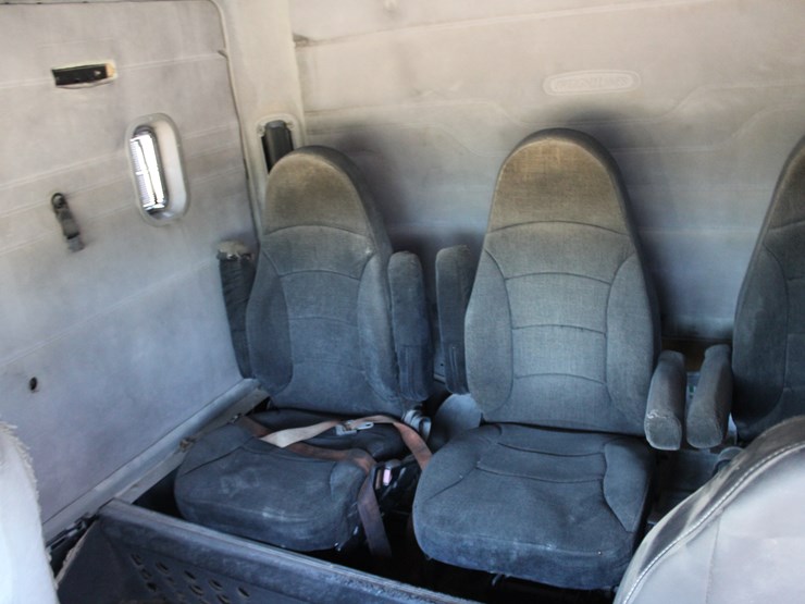 #22943-•-2005-freightliner-|-parts-or-repair-image-11