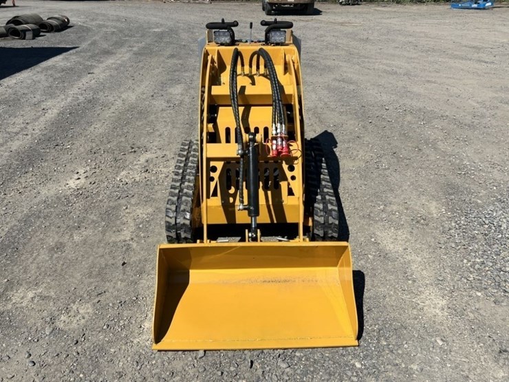 2025-aboss-gh350-mini-compact-track-loader-image-8