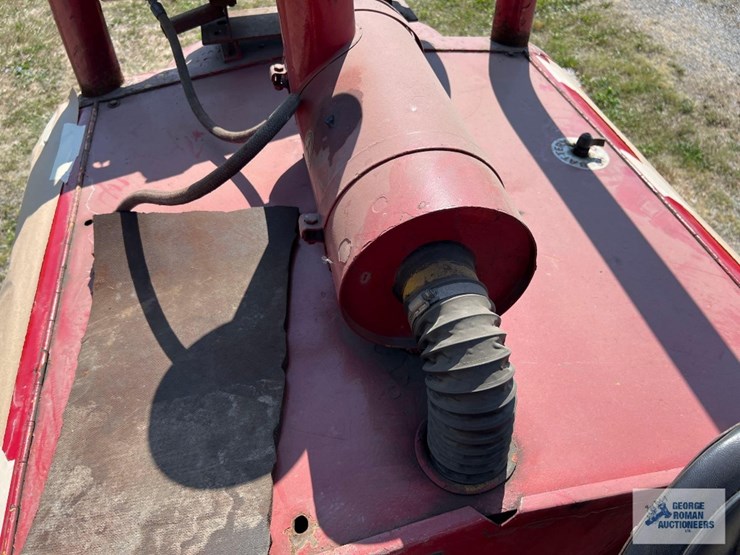 yale-20,000#-model-g-5-200-propane-forklift.-forks-are-4'-6"-long-by-7"-wide-by-3-1/4"-thick.-image-21