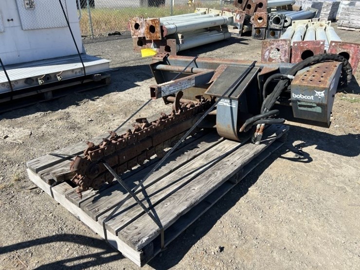 bobcat-lt-204-trencher-image-1