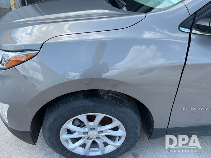 2018-chevrolet-equinox-lt-image-18