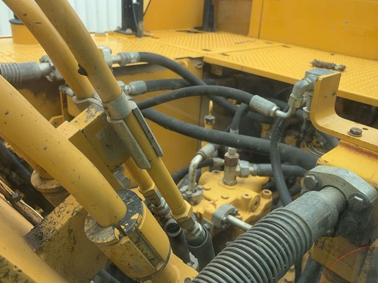 2013-caterpillar-336el-h-image-57