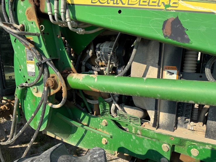 2011-john-deere-6115d-image-7