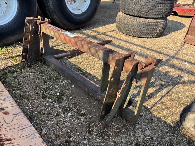 #22967-•-set-of-hay-forks-image-2