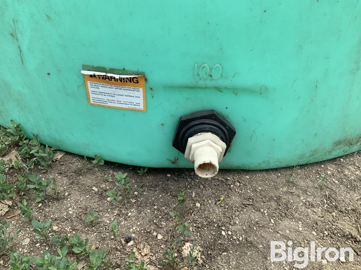 425-gal-plastic-water-tank-image-12