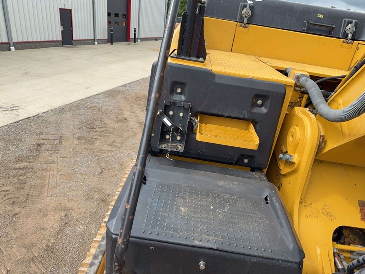 2013-caterpillar-329el-image-35