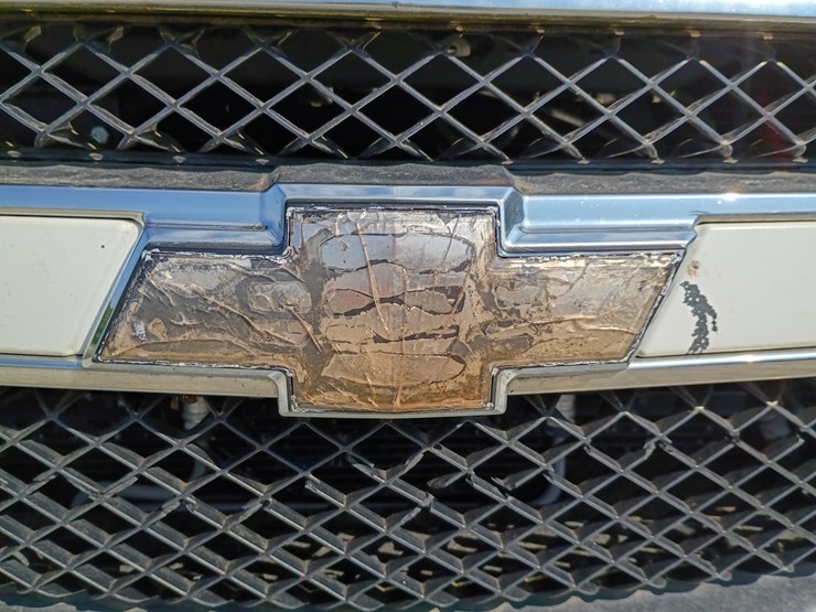 2010-chevrolet-tahoe-image-73