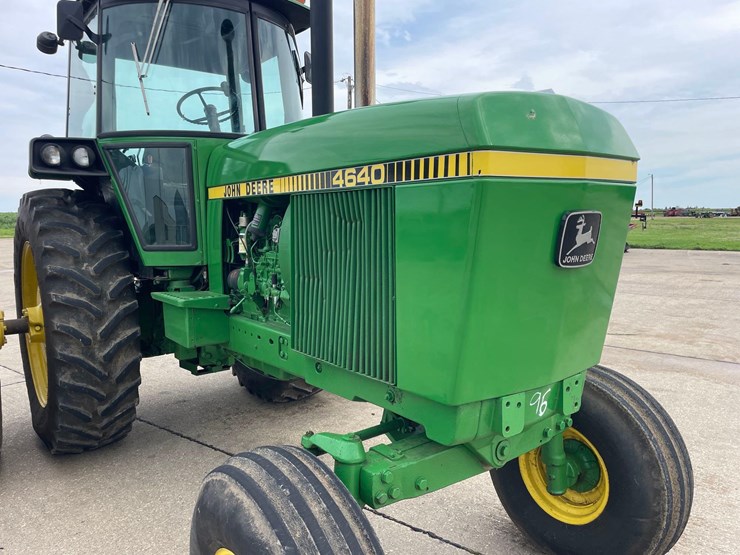 john-deere-4640-image-23