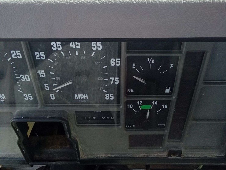 2000-international-4700-image-10