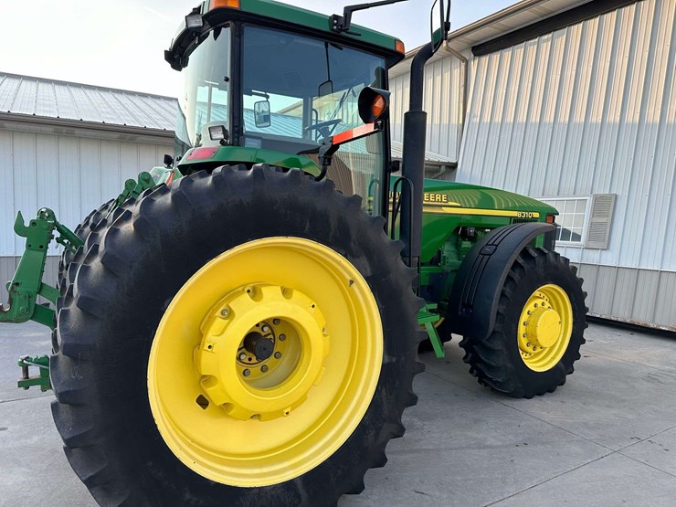 2000-john-deere-8310-image-4