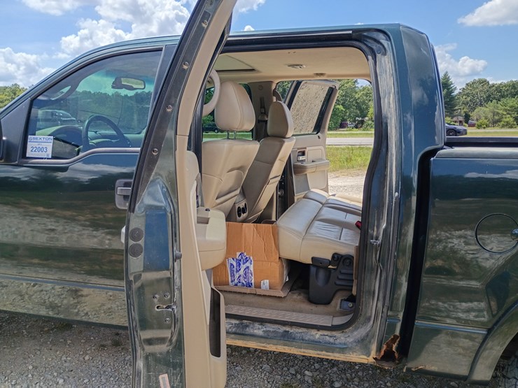 2004-ford-f150-image-47