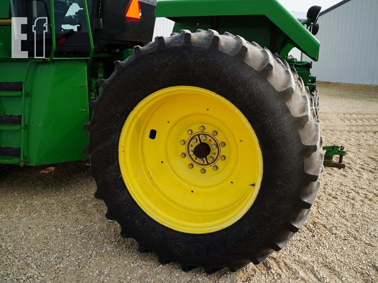 1993-john-deere-8570-image-27