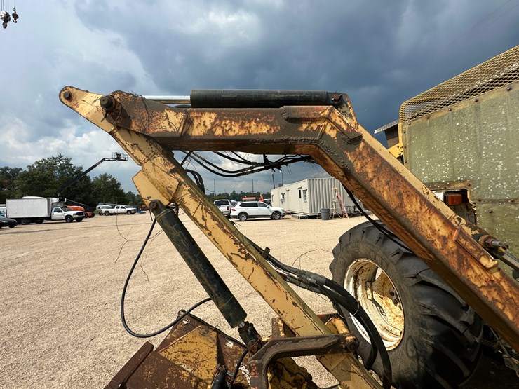 ford-6640-image-42