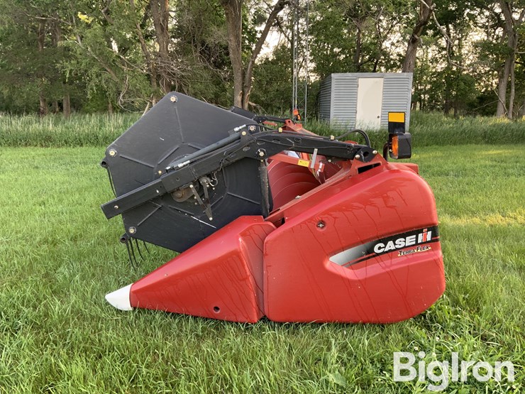 2012-case-ih-3020-image-8