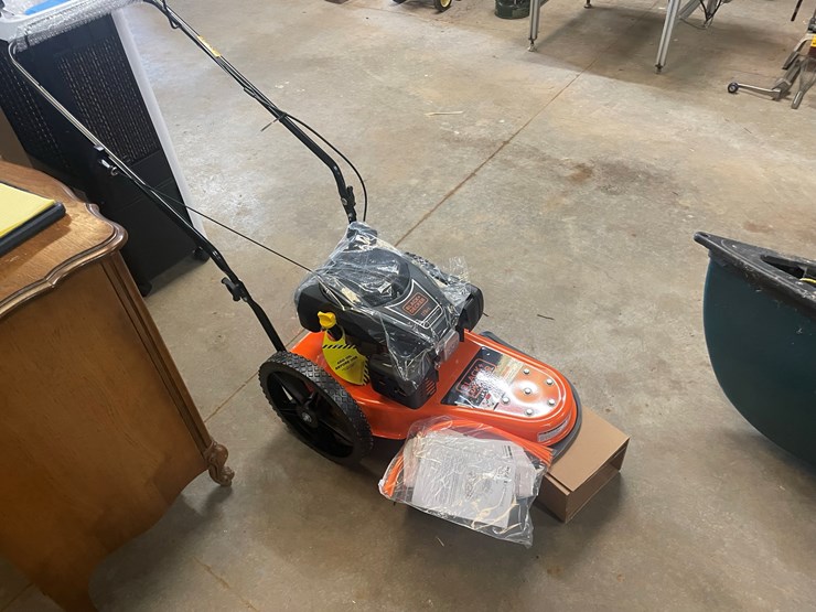 #51-•-#24121-•-unused-black-&-decker-25a-push-trimmer-1k17mk50305-image-2