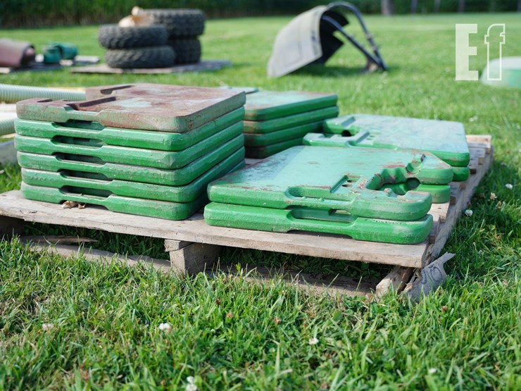 john-deere-14-image-4