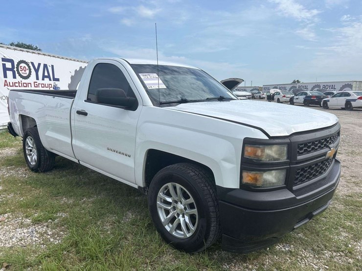 2014-chevrolet-silverado-1500-image-2