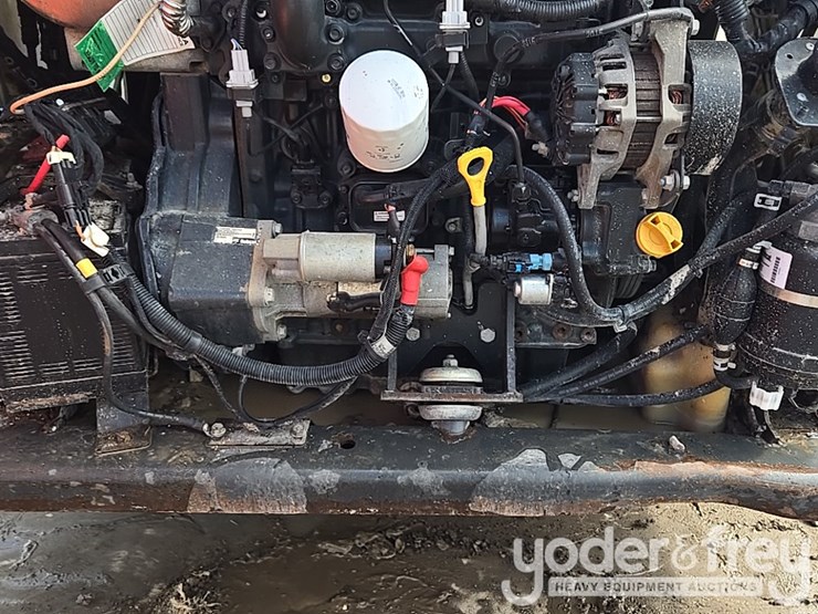 2019-bobcat-t590-image-36