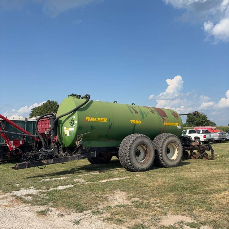 Blazer Magnum 7500-gallon slurry vac tank, 5 shank plow down, steerable double axel, hydraulic driven pump, field ready
