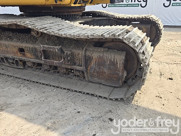 2021-caterpillar-349-image-20