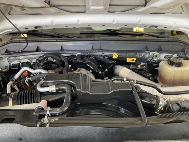 2016-ford-f550-image-14