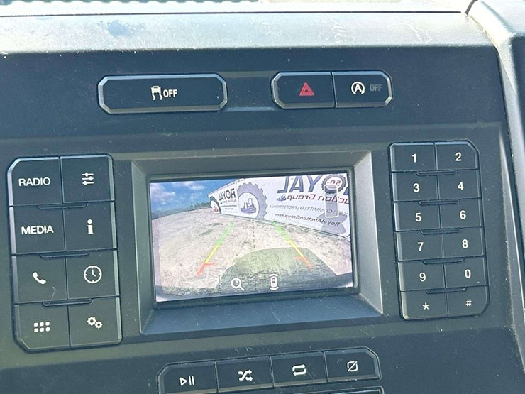 2018-ford-f150-image-16