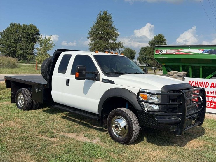 2015-ford-f350-image-2