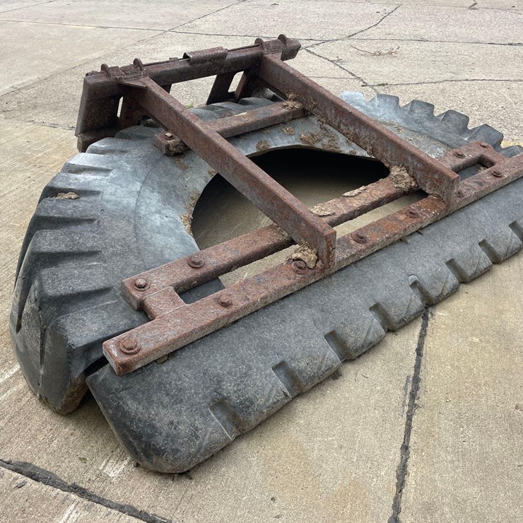 Skidloader 8ft Tire Scraper