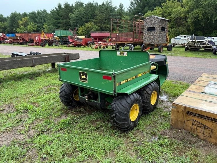 john-deere-gator-image-7