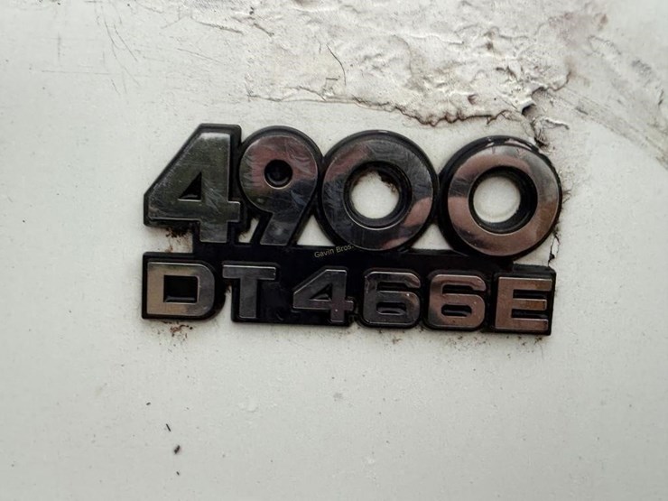 2001-international-4900-image-22