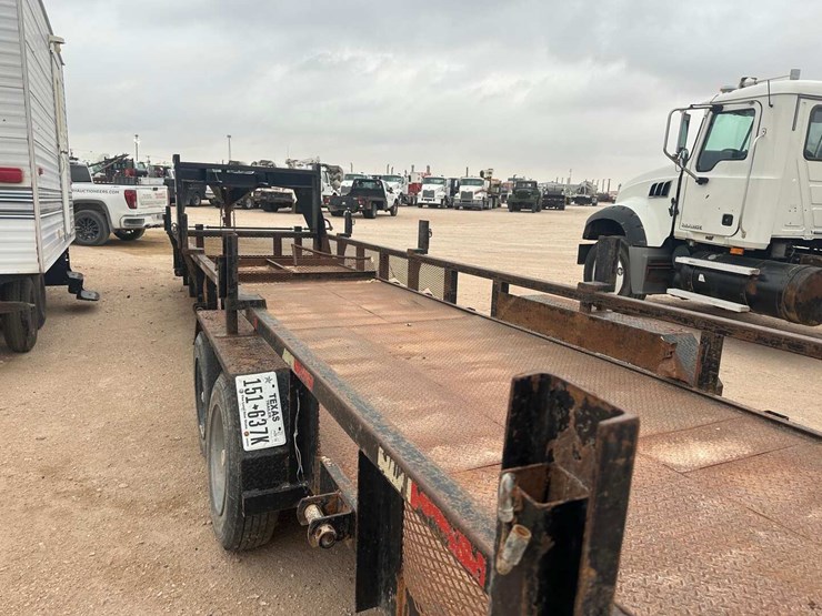 2012-ameritrail,-inc.-30-t/a-gooseneck-trailer-image-3