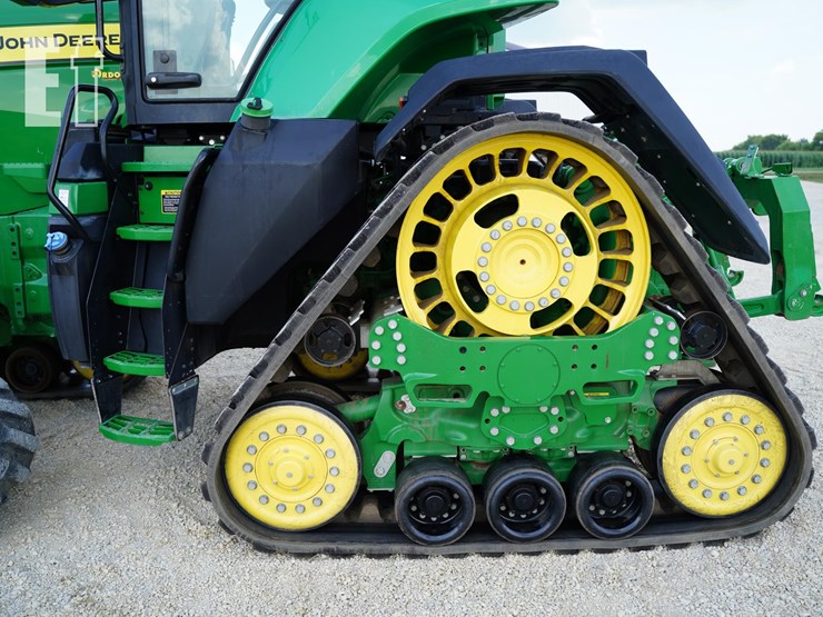 2021-john-deere-8rx-310-image-30