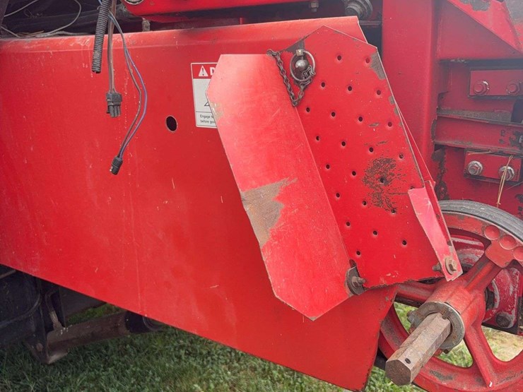 1997-massey-ferguson-8780-image-32