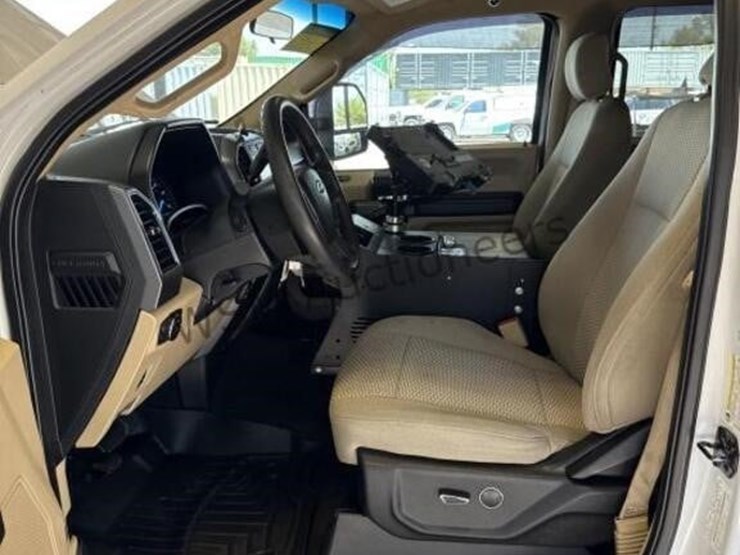 2019-ford-f250-image-24