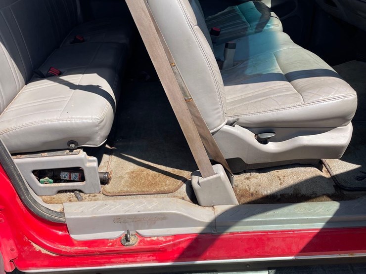 1996-ford-f150-image-37