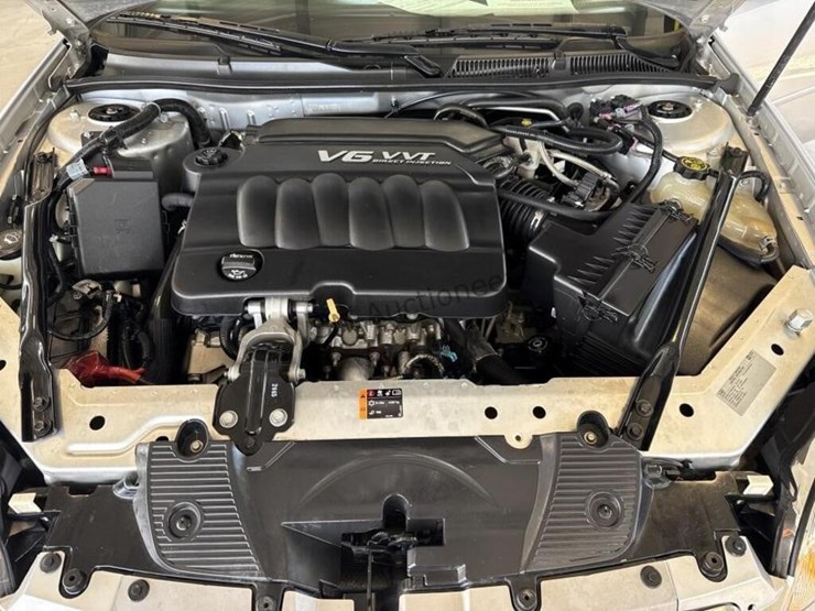 2016-chevrolet-impala-ls-sdn-image-11