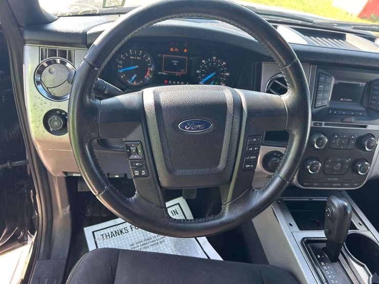 2017-ford-expedition-image-11