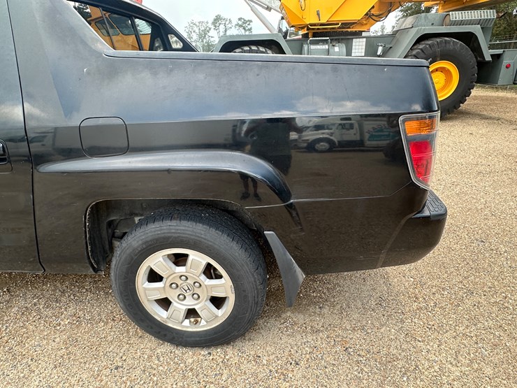 2008-honda-ridgeline-image-11