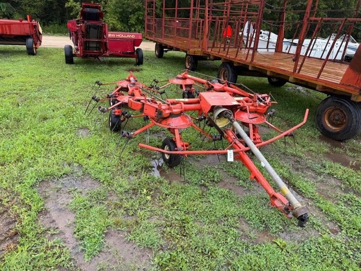 kuhn-digidrive-6-basket-tedder-image-2