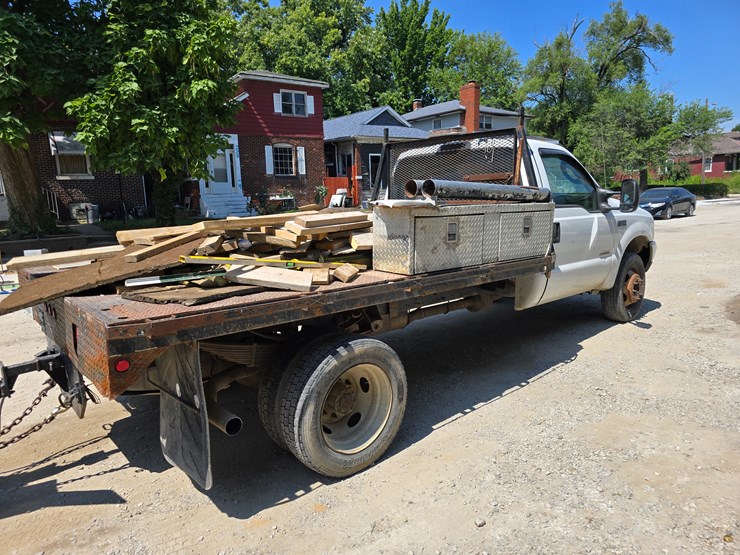 2004-ford-f550-image-20