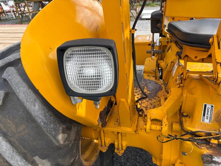 john-deere-301a-image-11