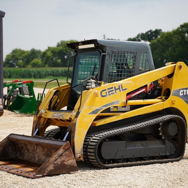 2012 GEHL CTL75