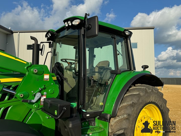 2023-john-deere-6130m-image-16