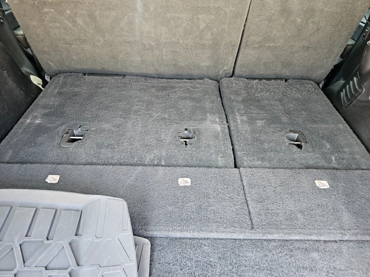 2018-chevrolet-tahoe-image-54