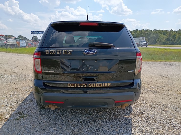 2014-ford-explorer-image-7