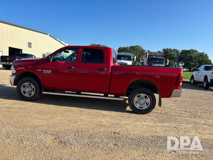 2014-dodge-ram-2500-image-4