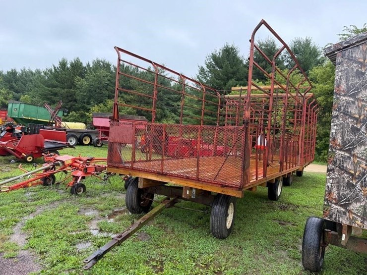 9x16'-hay-rack-on-gear-image-1