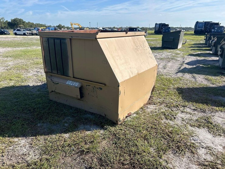 6-yard-commercial-dumpster-image-4