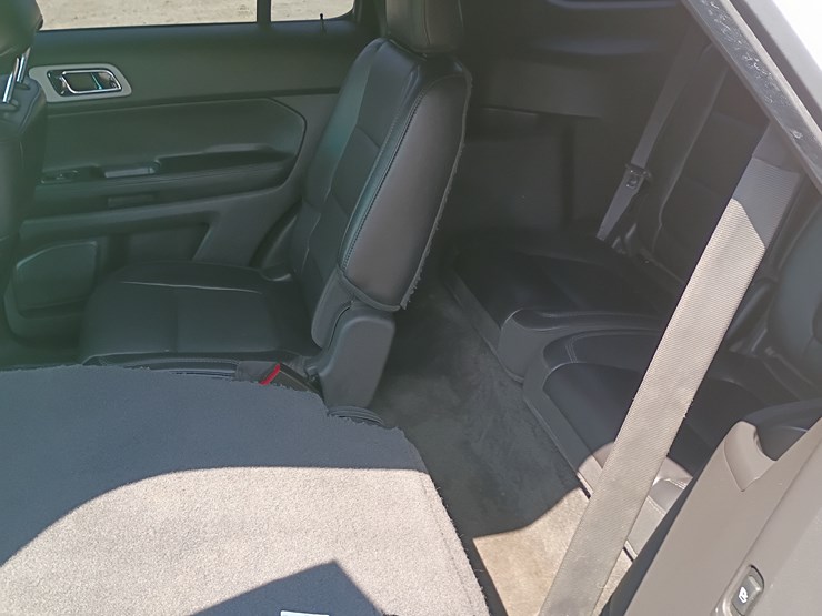 2013-ford-explorer-image-63
